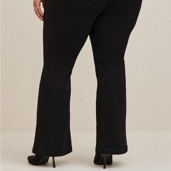 Bombshell Flare Premium Stretch High-Rise Jean NWOT (2 Available) - Picture 4 of 6